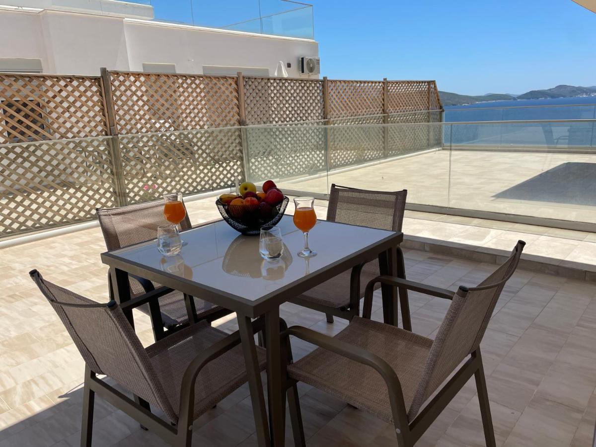 Luxury Sea View Apartaments Saranda Extérieur photo
